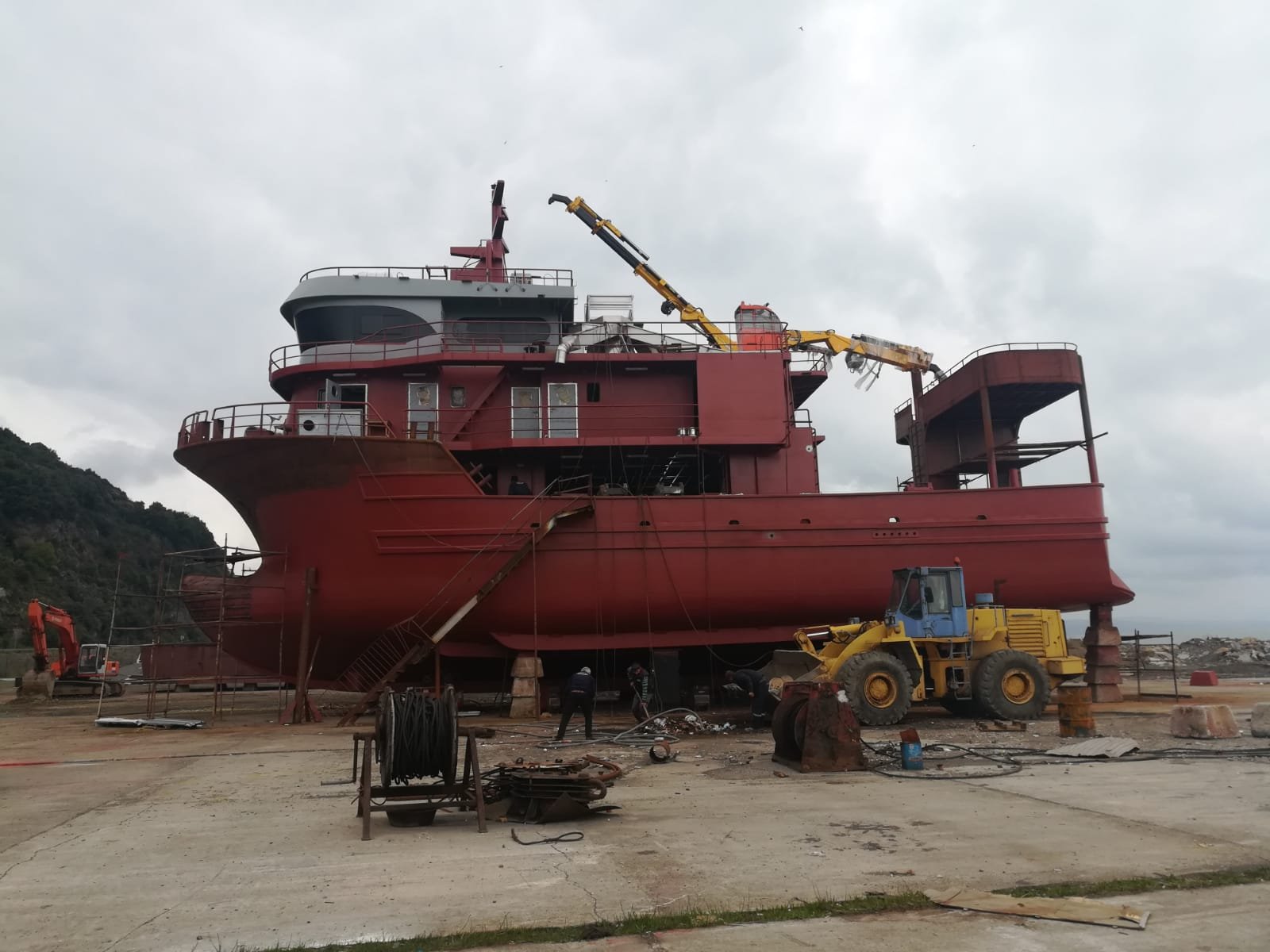puma-marine-crane120877.jpg