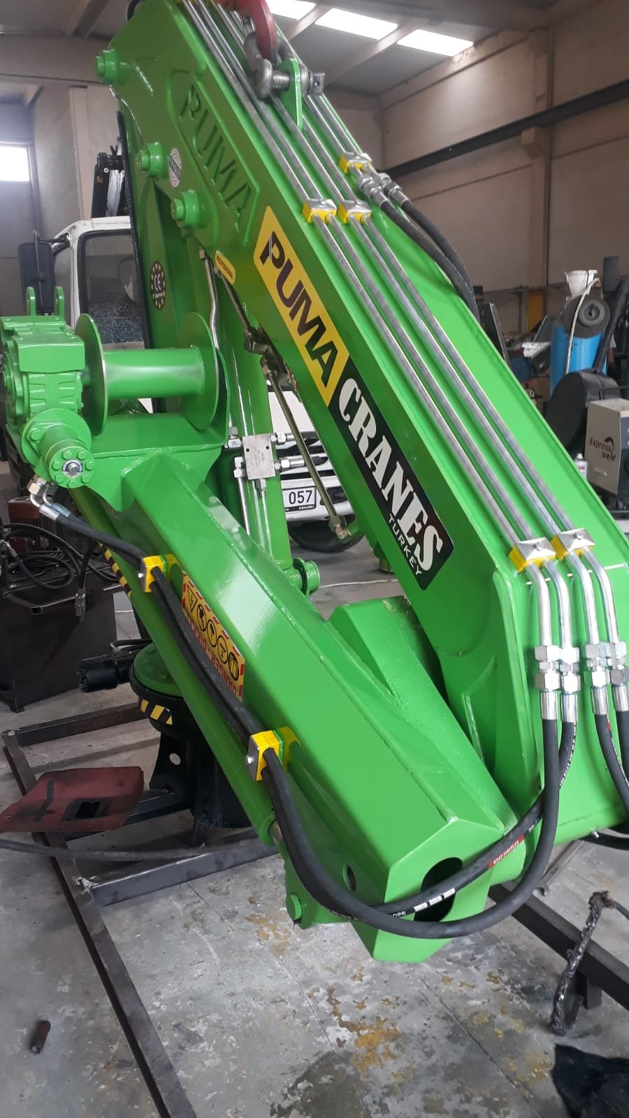 puma-marine-crane22014.jpg
