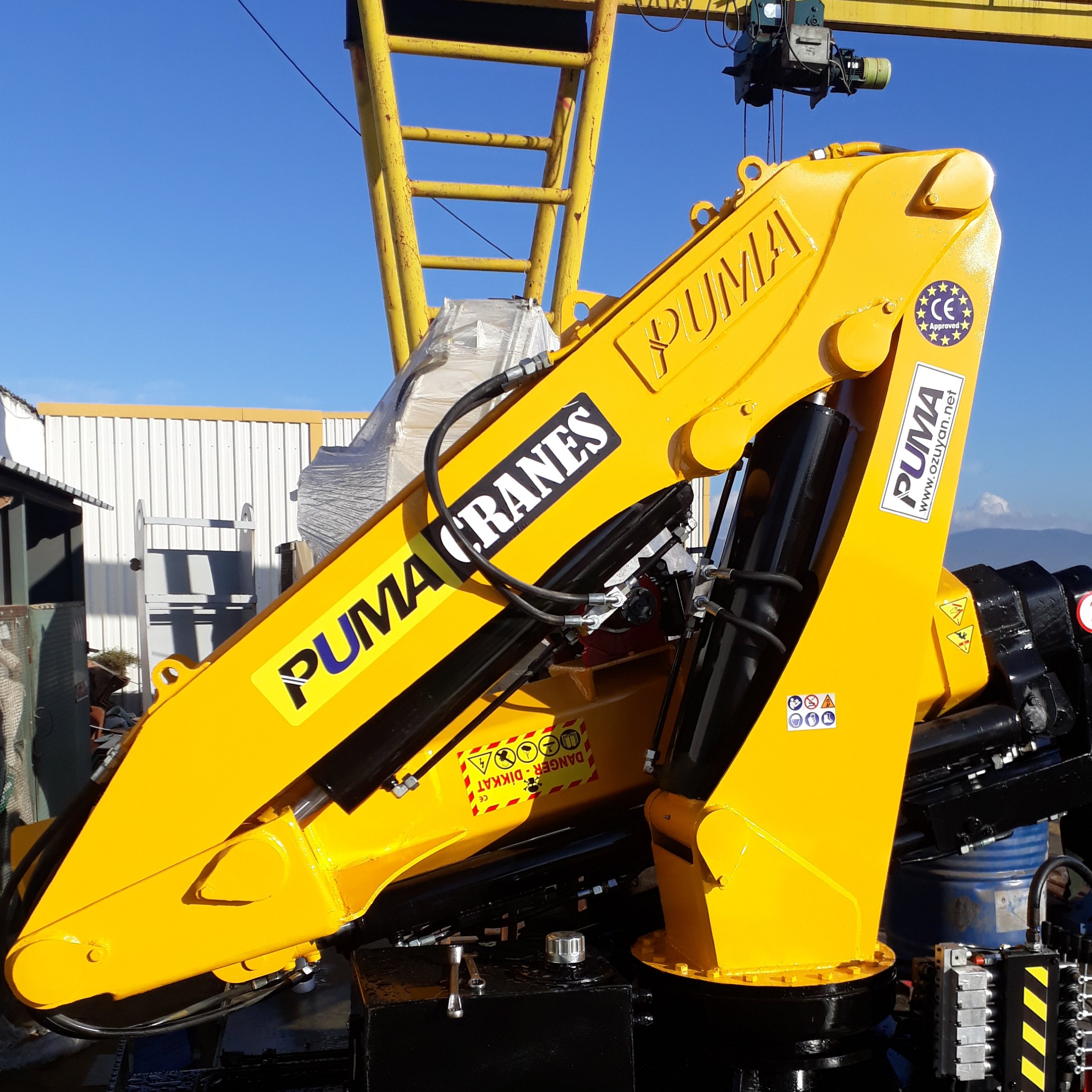 puma-marine-crane231268.jpg