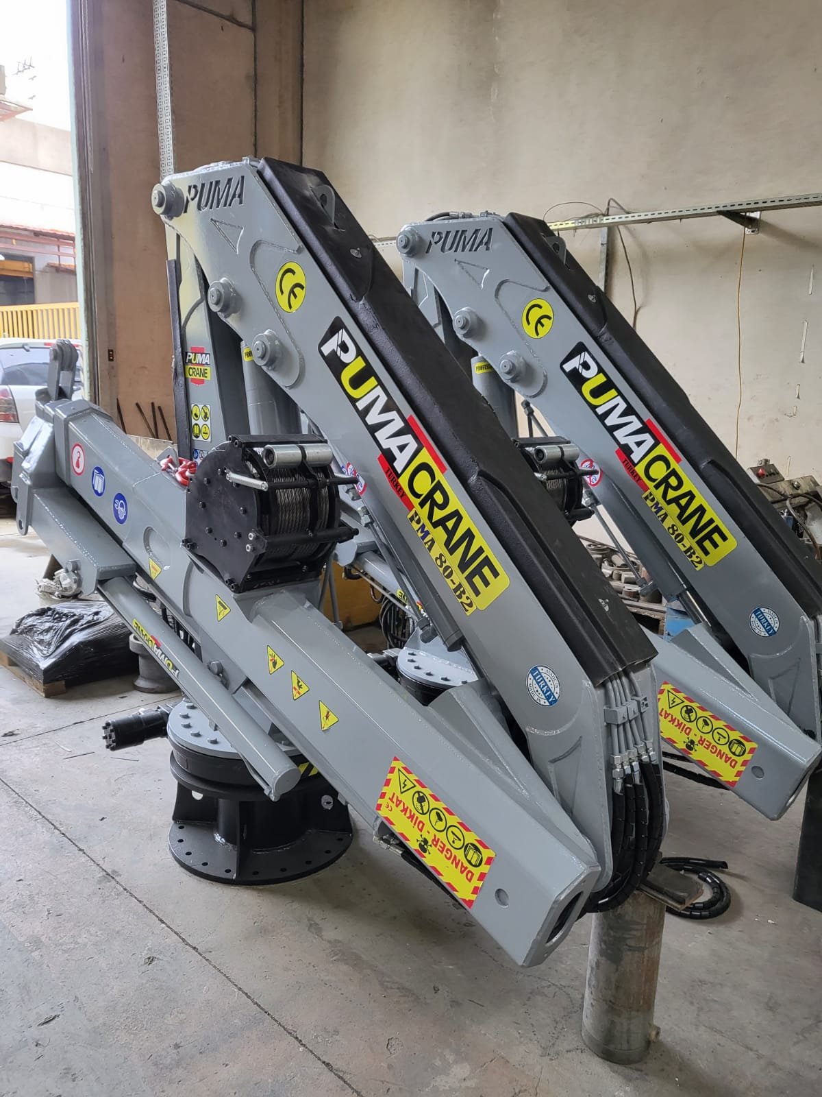 puma-marine-crane369645.jpg