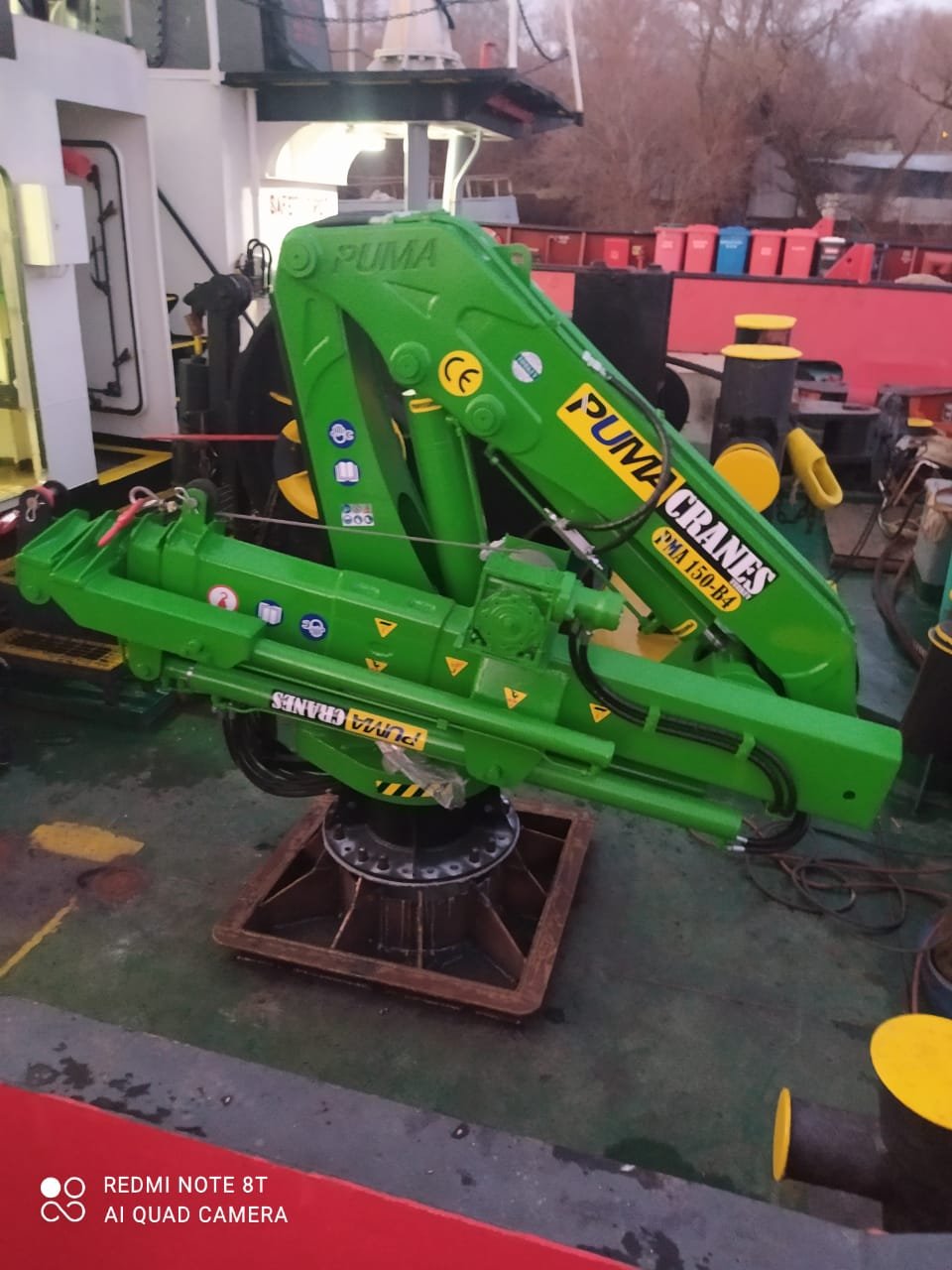 puma-marine-crane623465.jpg