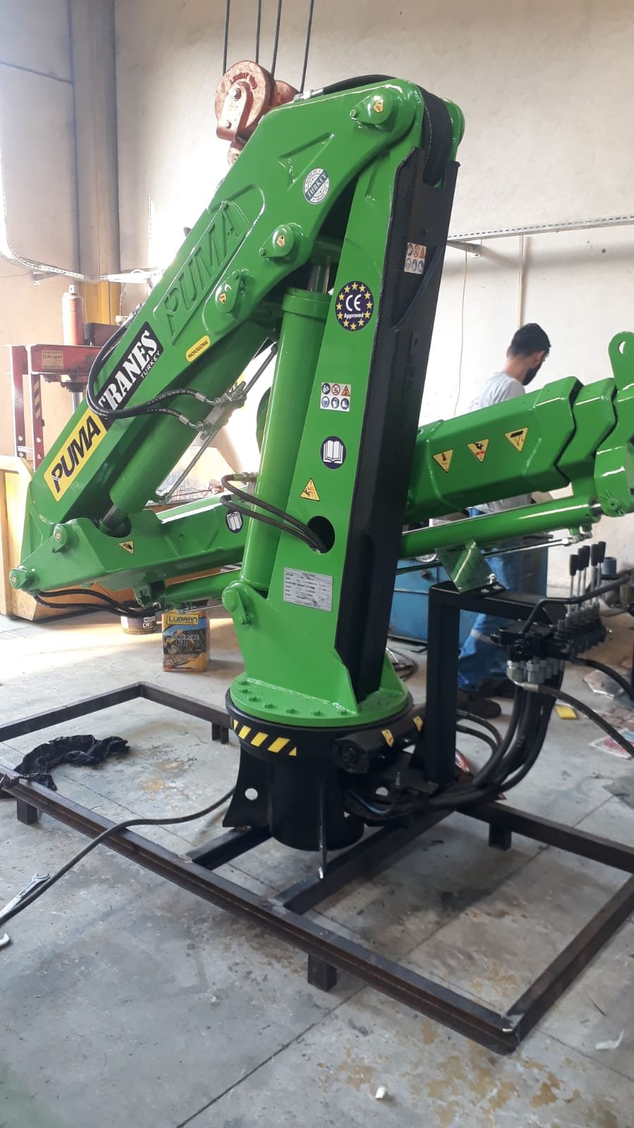 puma-marine-crane643515.jpg