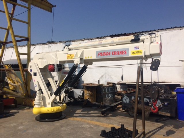 puma-marine-crane651475.jpg