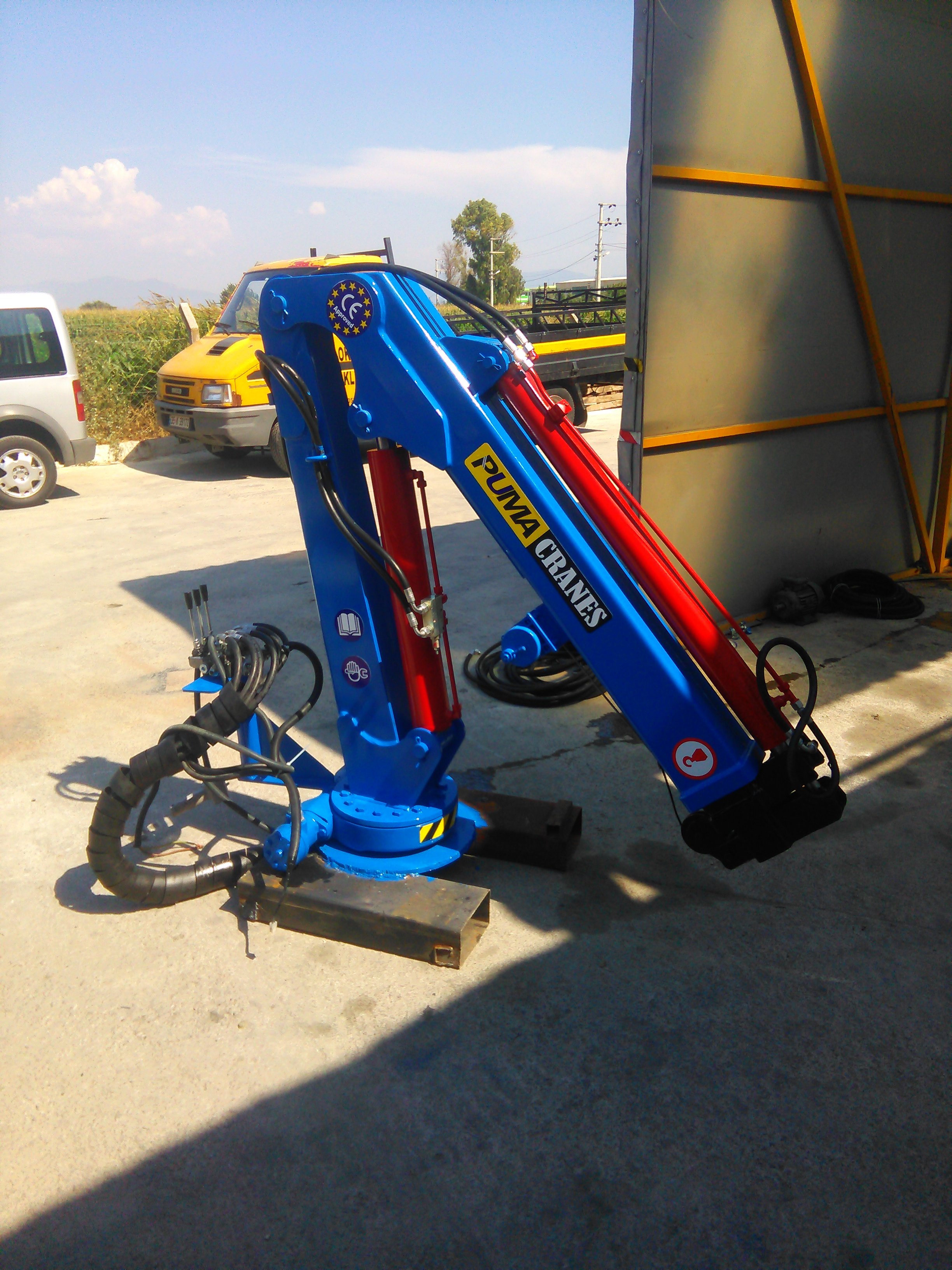 puma-marine-crane66796.jpg
