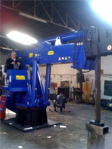 puma-marine-crane678763.jpg