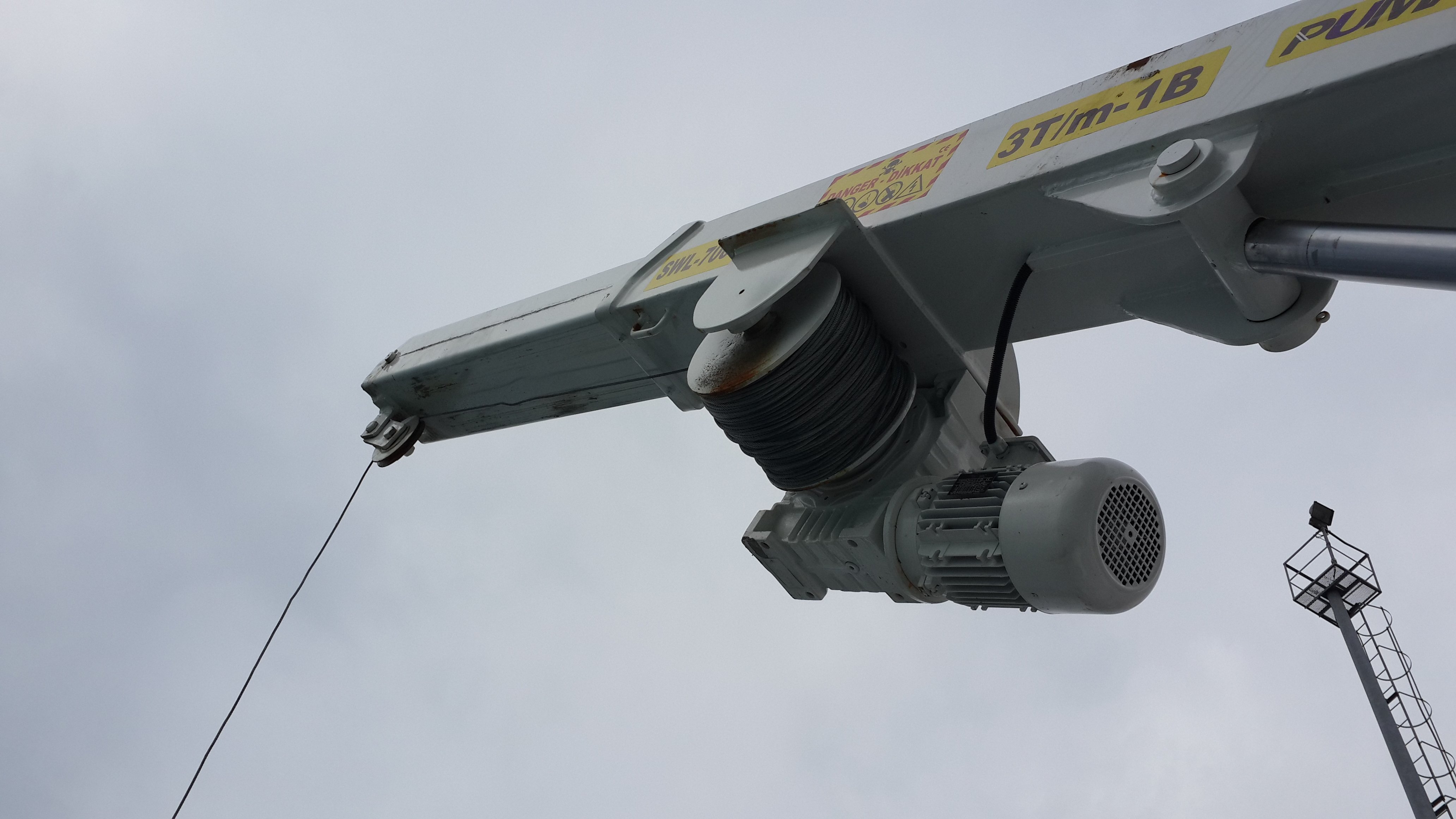 puma-marine-crane7978.jpg