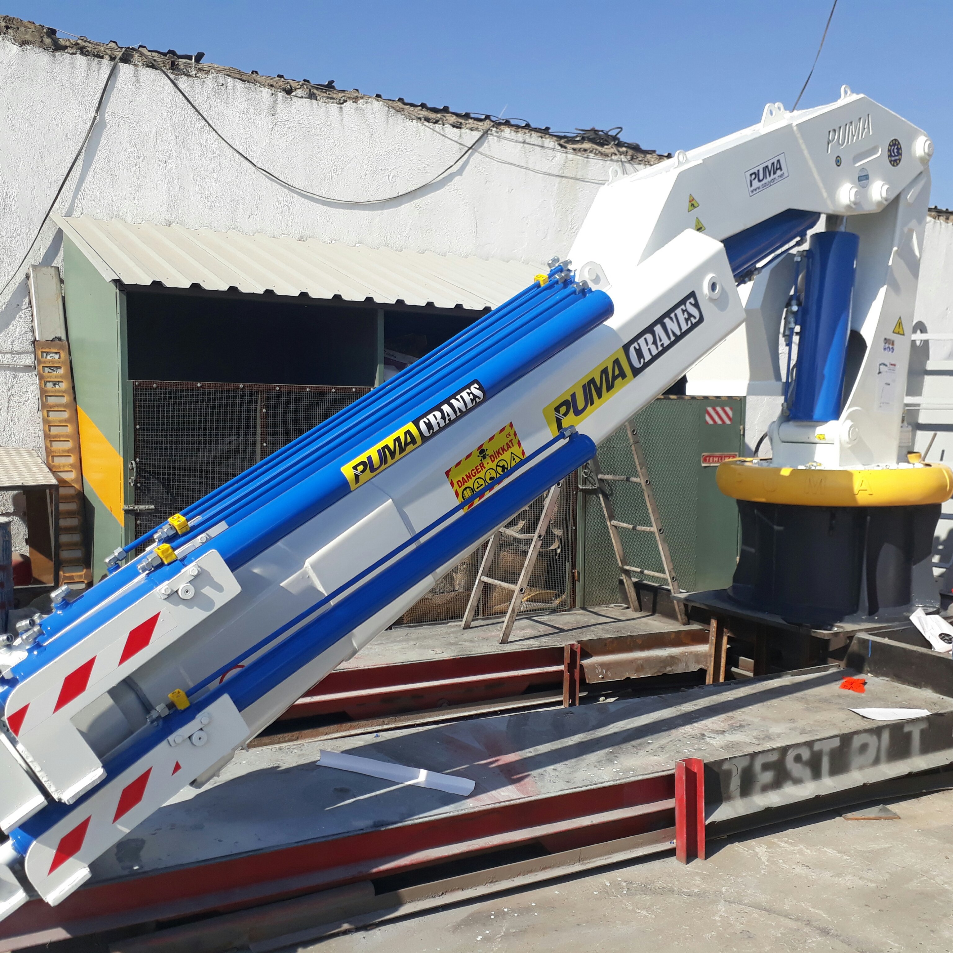 puma-marine-crane86746.jpg